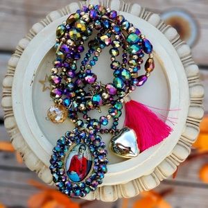 Frida set of seven handmade bracelets, pieces in gold plate, and crystals.